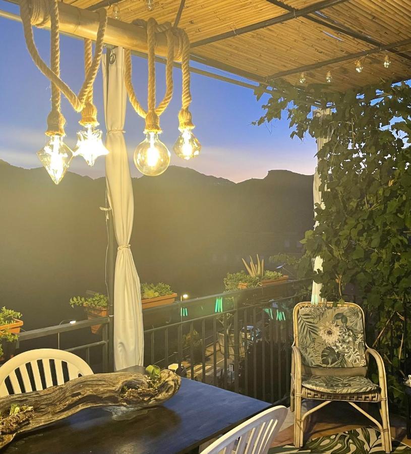 The Secret Garden Villa Forza dʼAgro Exteriör bild